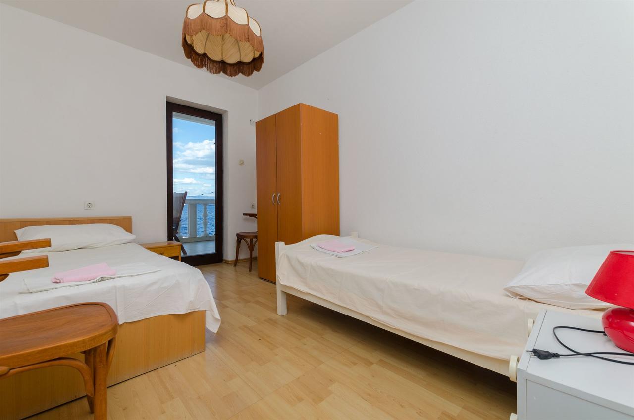 Apartment Barba Rogač Екстериор снимка