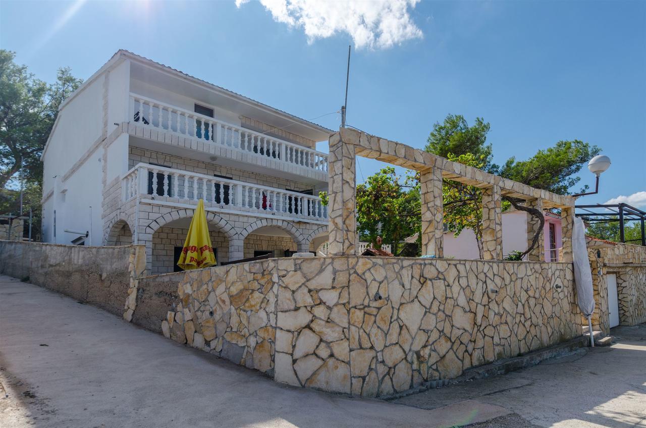 Apartment Barba Rogač Екстериор снимка