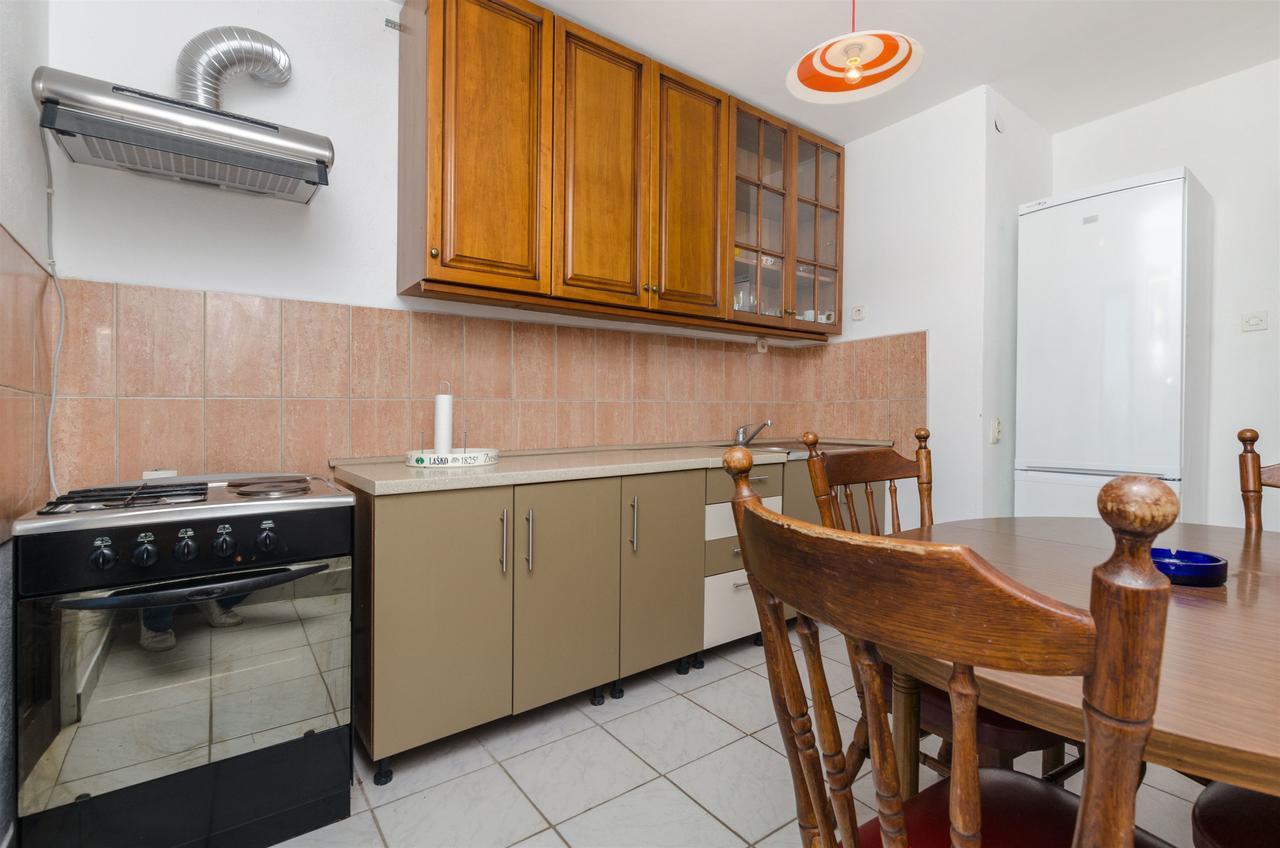 Apartment Barba Rogač Екстериор снимка