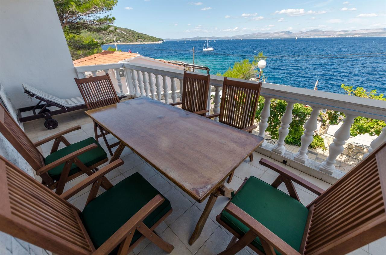 Apartment Barba Rogač Екстериор снимка